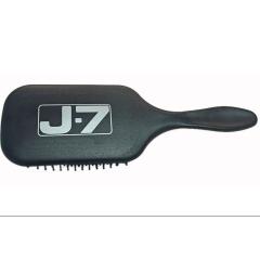 J.7 - Denman Paddle Brush D83